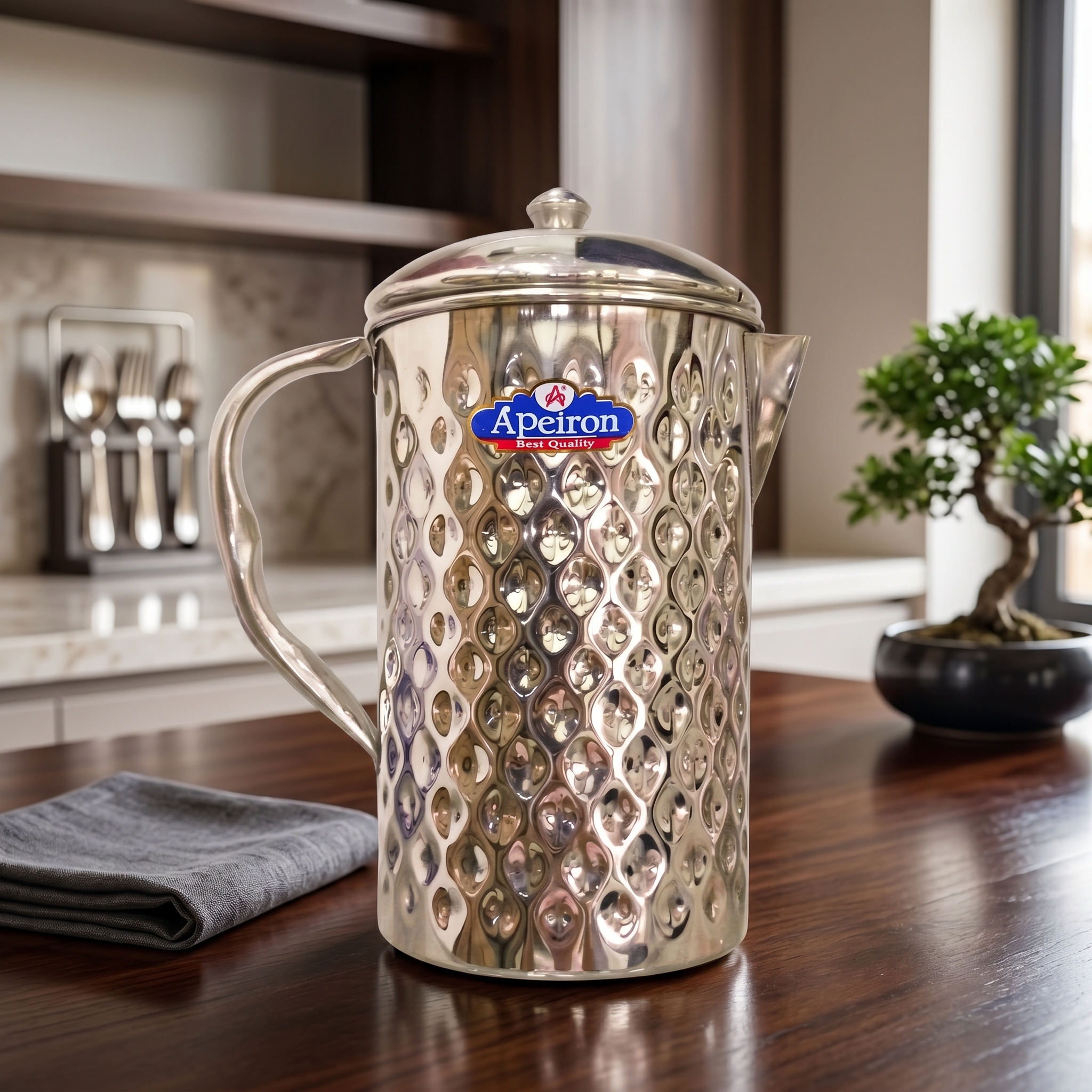 Apeiron Stainless Steel Diamond Water jug with Lid and Handle 2000ml Pack Of 1